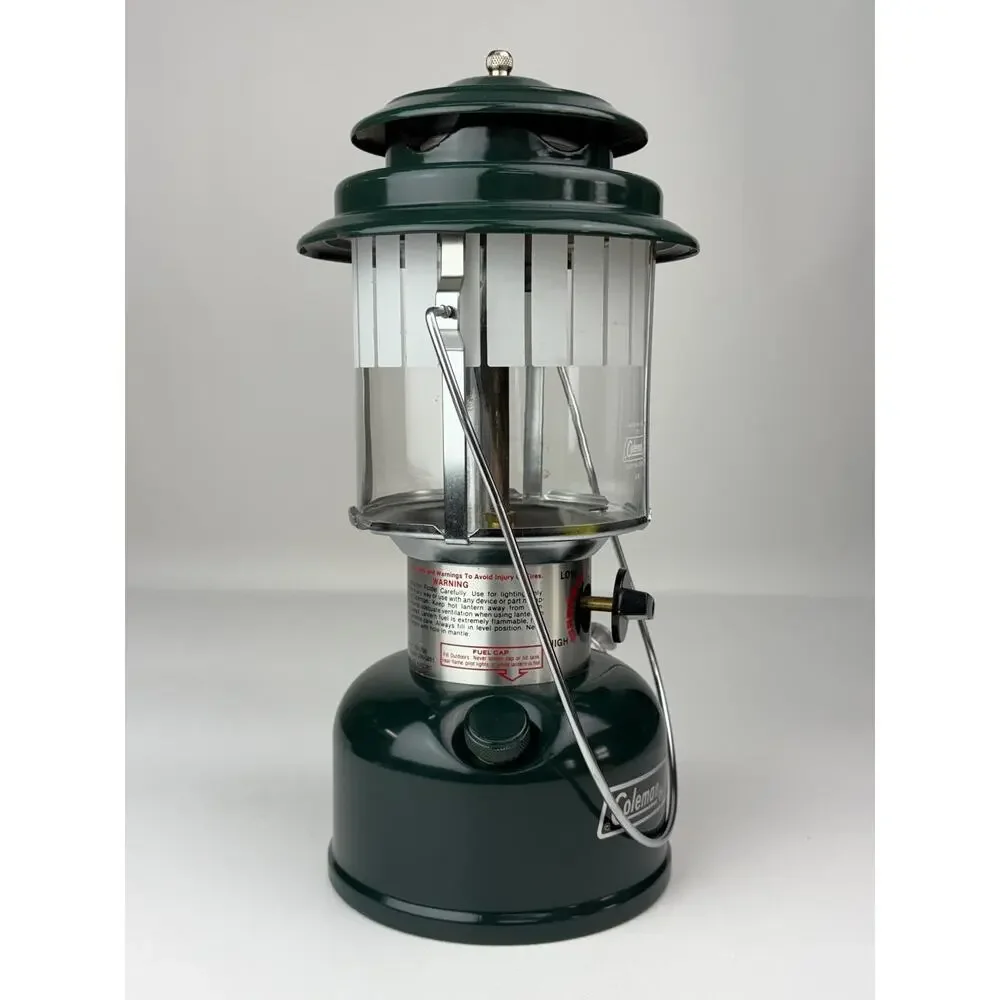 Vintage 1986 Coleman The Powerhouse Lantern Model 290-700 w/ Mantles & Box